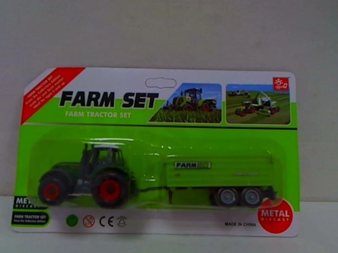 Traktor z przyczepą