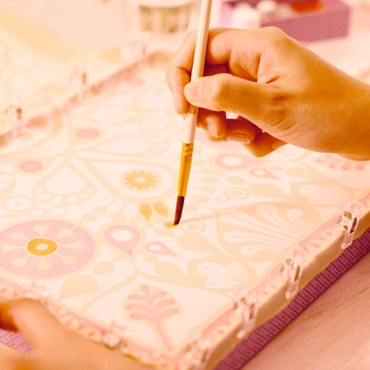 Precyzyjne malowanie dzięki naciągnięciu materiału