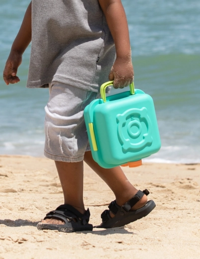 Kompaktowa walizka w podróż