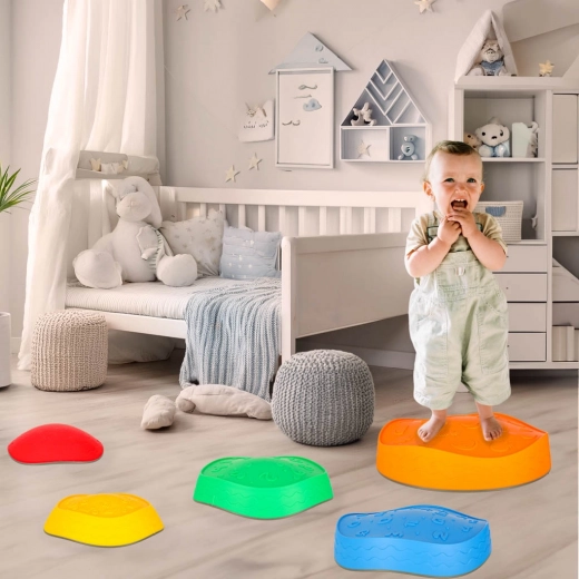 Stabilny krok dzięki antypoślizgowym podkładkom