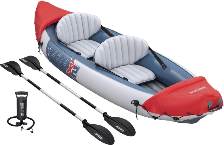 Wszystko w zestawie: 2 wiosła i pompka ręczna