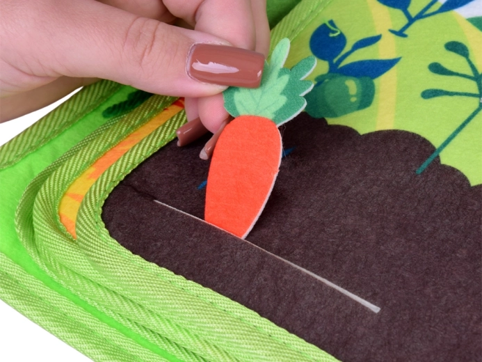 Rozwija małą motorykę i koncentrację