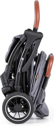 Samoskładający się i ultrakompaktowy – łatwe podróżowanie jedną ręką