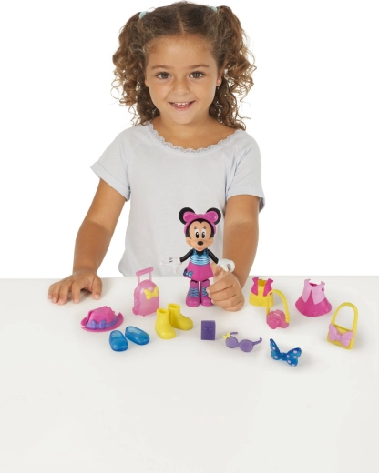 Zabawa pełna wyobraźni w domu i w podróży