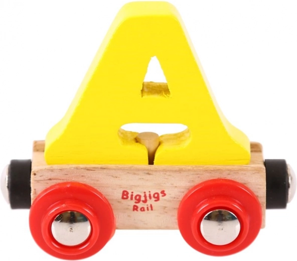 Drewniany wagonik do kolejki z literą A