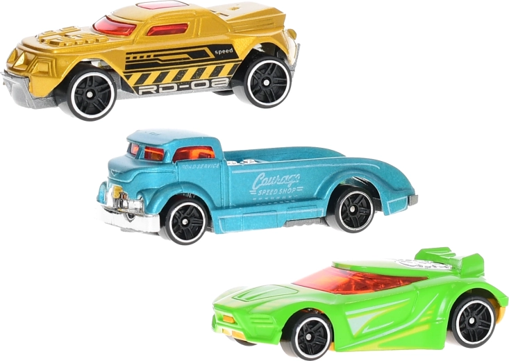 Trzy autka do każdego wyścigu