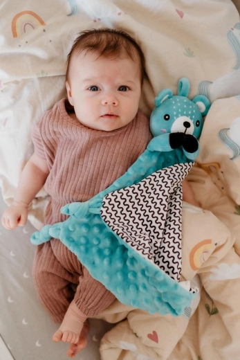 Delikatna grzechotka dla rozwoju zmysłów