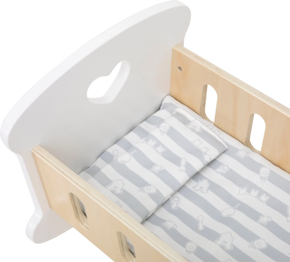 Uroczy design z serduszkiem i pościelą