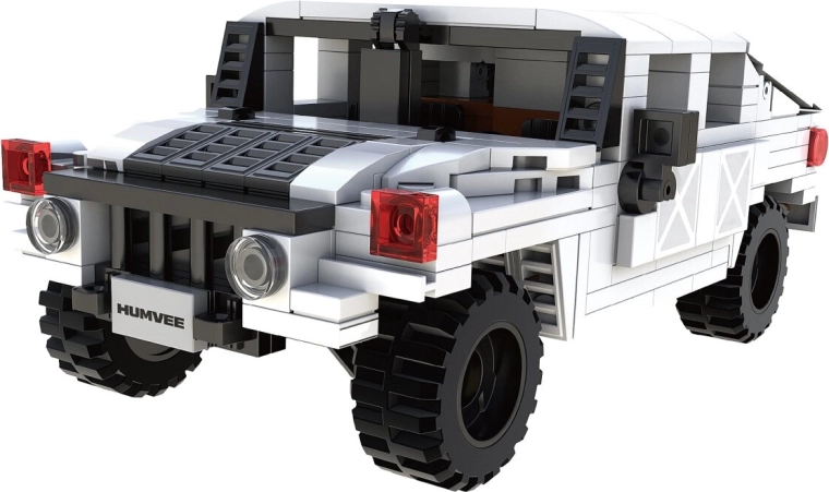 CaDA Humvee 1:24 biały zestaw konstrukcyjny