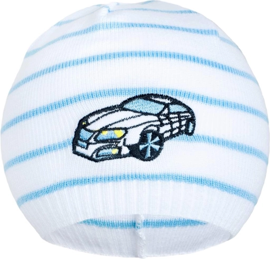 Wiosenna czapeczka New Baby z autkiem biało-niebieska 104 (3–4 lata)