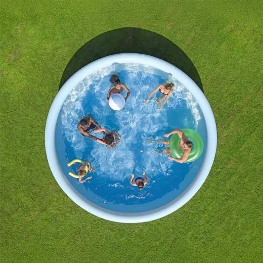 Przestronna zabawa dla całej rodziny