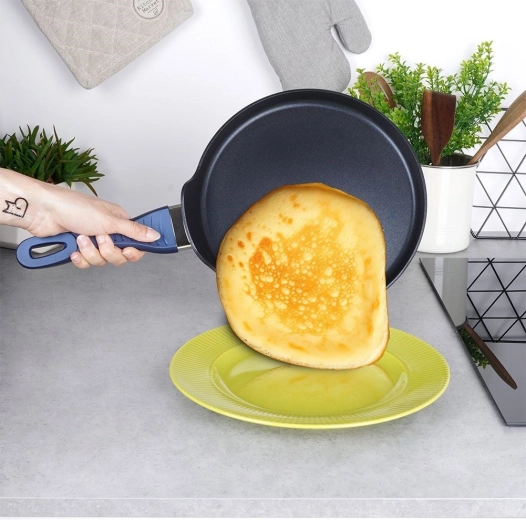 Diamentowa nieprzywierająca warstwa dla łatwego przewracania