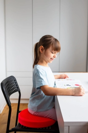 Aktywne siedzenie dla lepszej postawy ciała