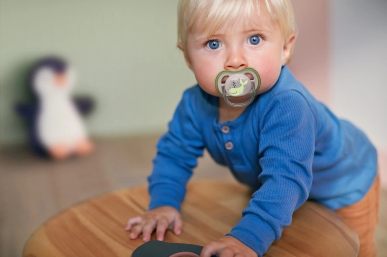 Ortodontyczny silikonowy smoczek dla naturalnego rozwoju
