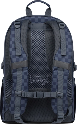 Anatomicznie ukształtowane plecy z wentylacją