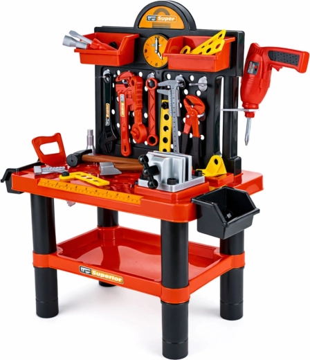 Porządek i przejrzystość dzięki pegboardowi i szufladom