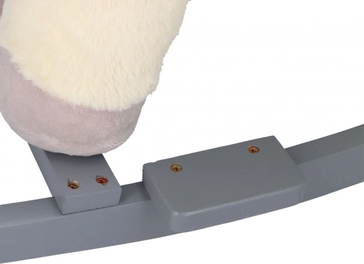 Stabilne drewniane płozy