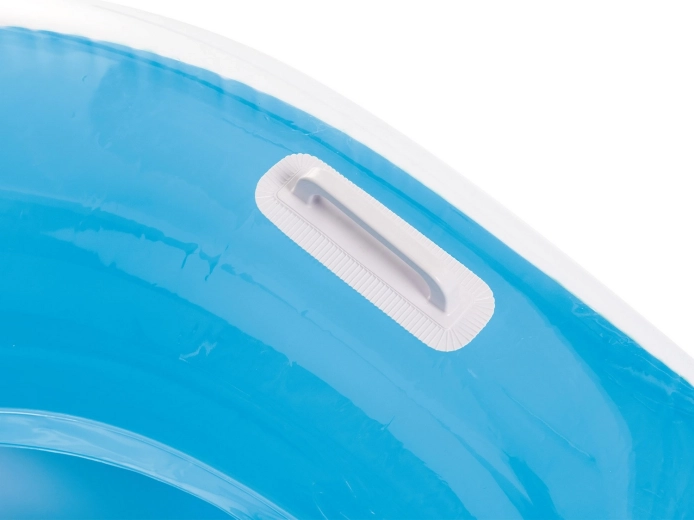 Solidne uchwyty dla pewności na wodzie