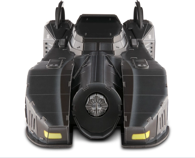 Detalicznia karoseria i autentyczny wygląd