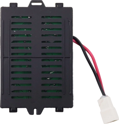 Wytrzymała wentylowana obudowa