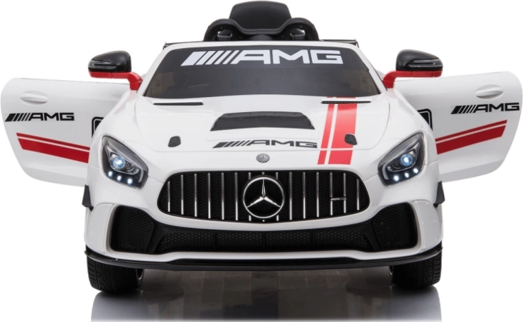 Realistyczny sportowy wygląd MERCEDES‑BENZ GT4