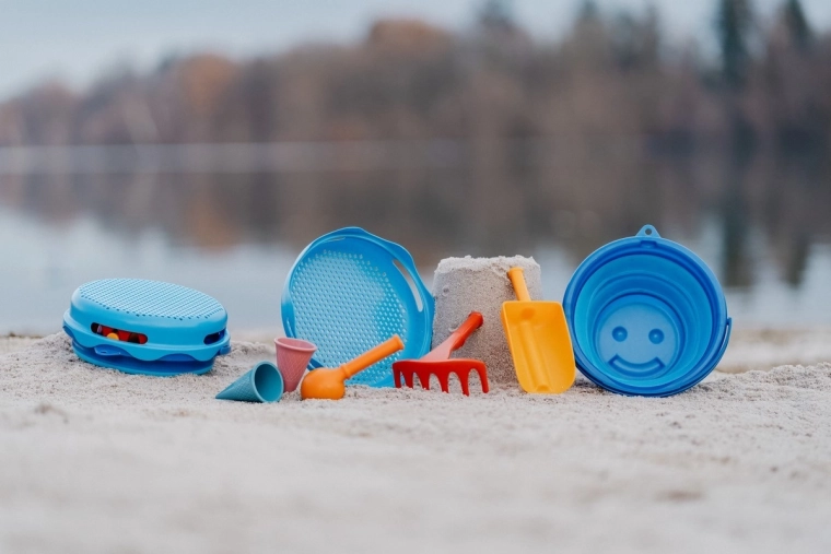 Wyposażenie 7w1 do zabaw na plaży i w piaskownicy
