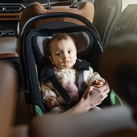 Bezpieczeństwo i‑Size z 5‑punktowym pasem