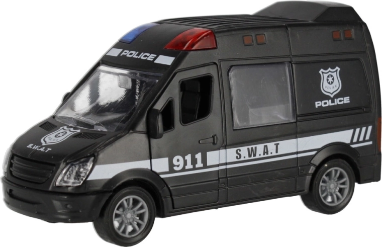 Policyjny pojazd SWAT – akcja i porządek