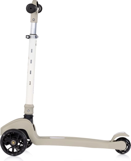 Rośnie z dzieckiem dzięki regulowanej kierownicy