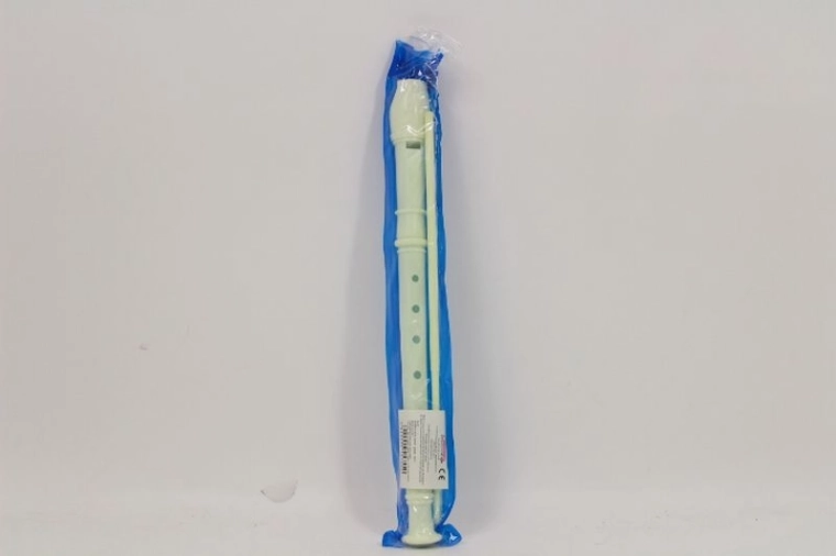 Plastikowy flet