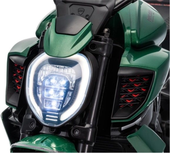 Jasny reflektor LED dla lepszej widoczności