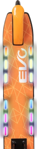 Świecący podest LED dla większej zabawy i lepszej widoczności