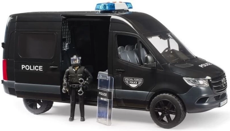 Figurka funkcjonariusza w ciężkim opancerzeniu z wyposażeniem
