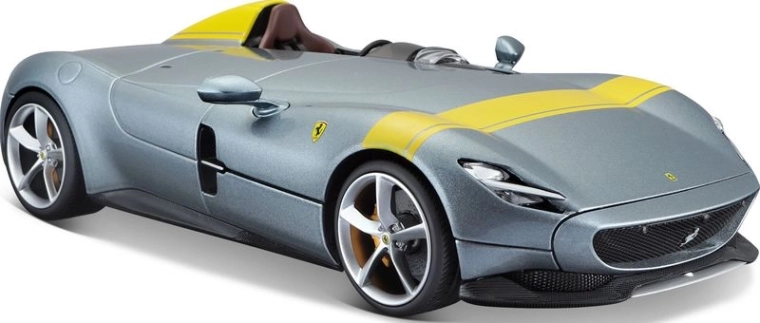 Szczegółowe wykonanie samochodu Ferrari