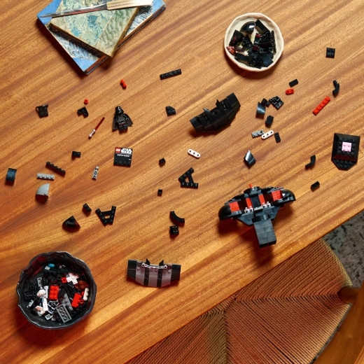 Budowanie z aplikacją LEGO Builder