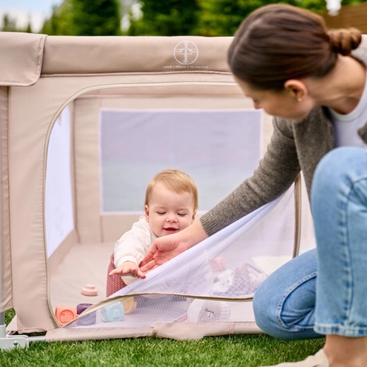 Dwa wejścia na zamek dla samodzielnego poruszania się