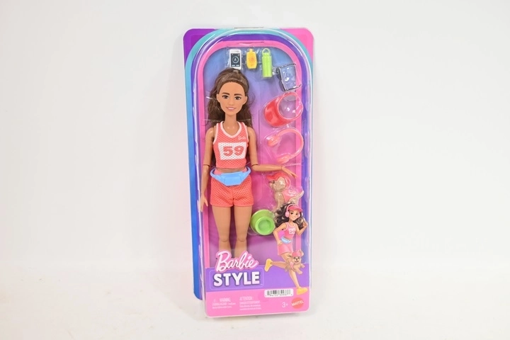 Barbie sportowa lalka biegaczka z pieskiem