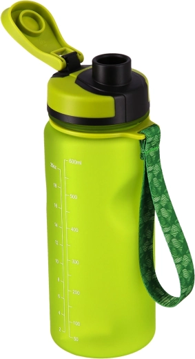 Sprytna klapka i sitko dla wygodnego picia