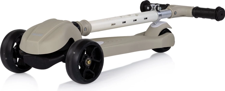 Składana konstrukcja dla łatwego przenoszenia