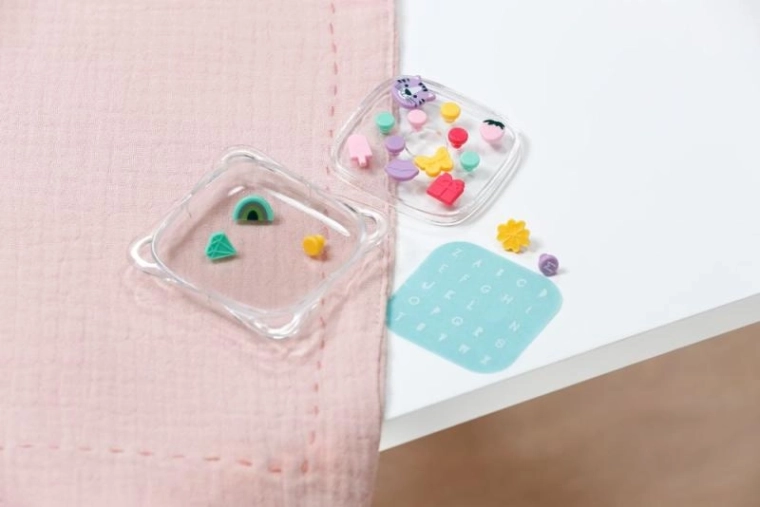 Kreatywne przypinane ozdoby