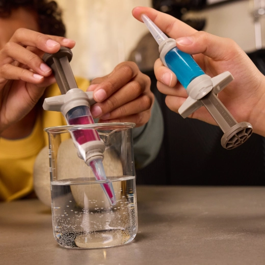 Interaktywny wtryskiwacz do „Primal DNA”