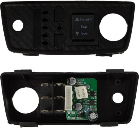 Muzyczny panel do samochodu na baterie