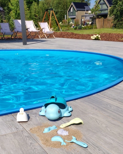 Żółwik z miejscem do przechowywania i przenoszeniem