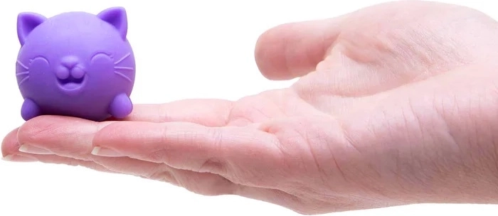 Kompaktowy rozmiar do małej dłoni i do kieszeni