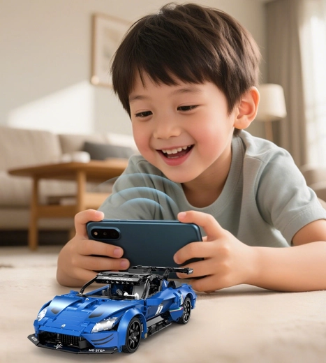 Podwójny sposób sterowania: kontroler 2,4 GHz i aplikacja