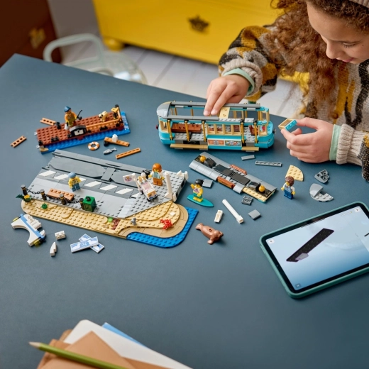 Interaktywne budowanie z aplikacją LEGO Builder