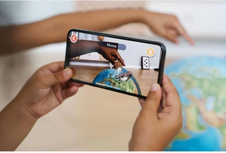 Rozszerzona rzeczywistość z aplikacją IQ GLOBE
