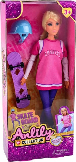 Skateboard i kask w zestawie