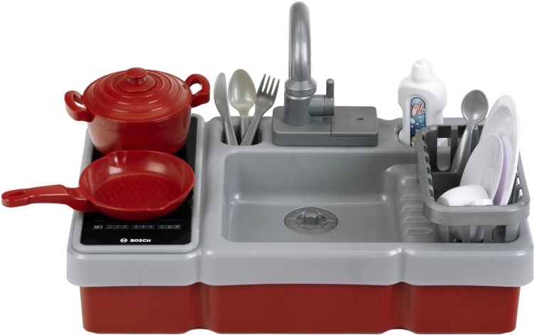 Prawdziwy przepływ wody dla realistycznej zabawy