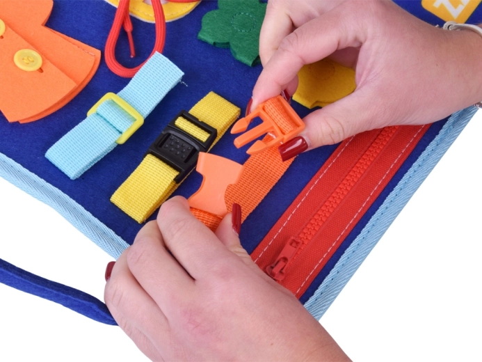 Rozwój małej motoryki i samodzielności